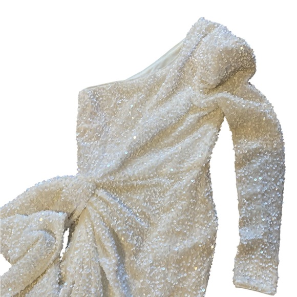 ASOS LUXE one shoulder asymmetric draped mini dress in white sequin - Picture 8 of 11